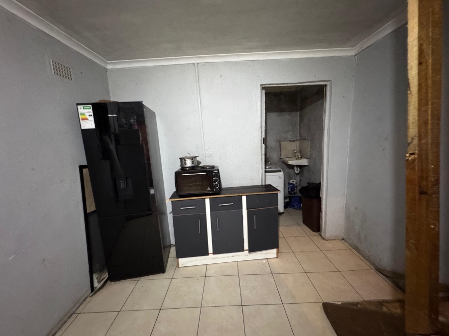 4 Bedroom Property for Sale in Delft South Western Cape